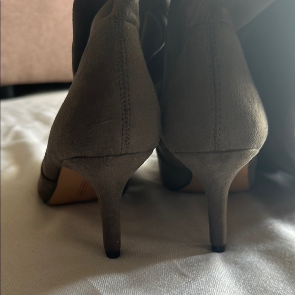 NWOT Vince Camuto Grey/Brown Heeled Boots with Pointed Toe - Picture 8 of 8